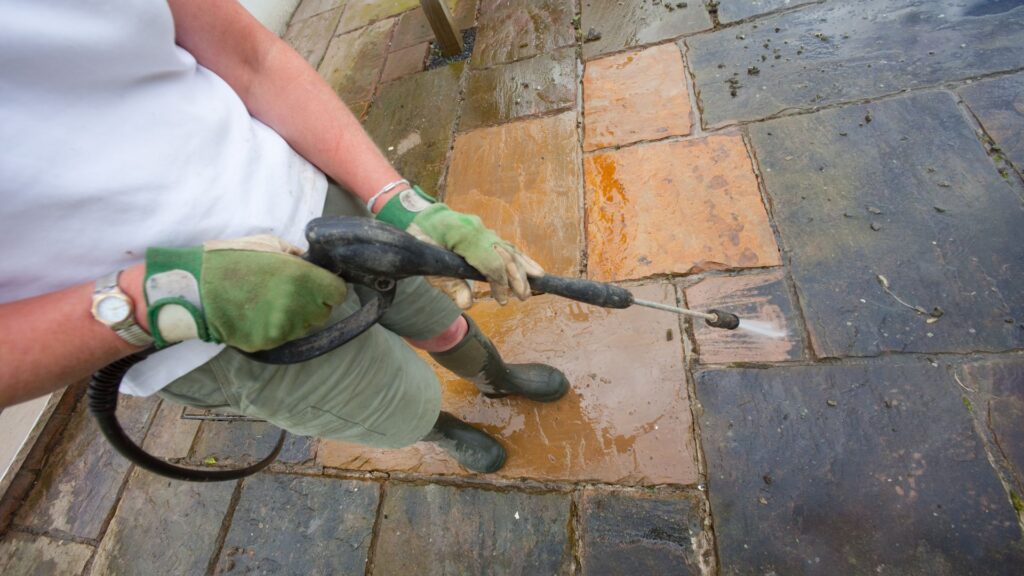 Steinreinigung Hansemann - Aachen - Terrassenreinigung - Natursteinreinigung - Pflastersteinreinigung